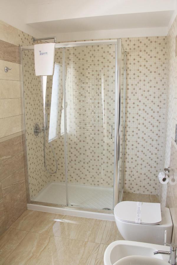 B&B Imperial Exclusive Rooms & Breakfast Porto Cesareo Ngoại thất bức ảnh
