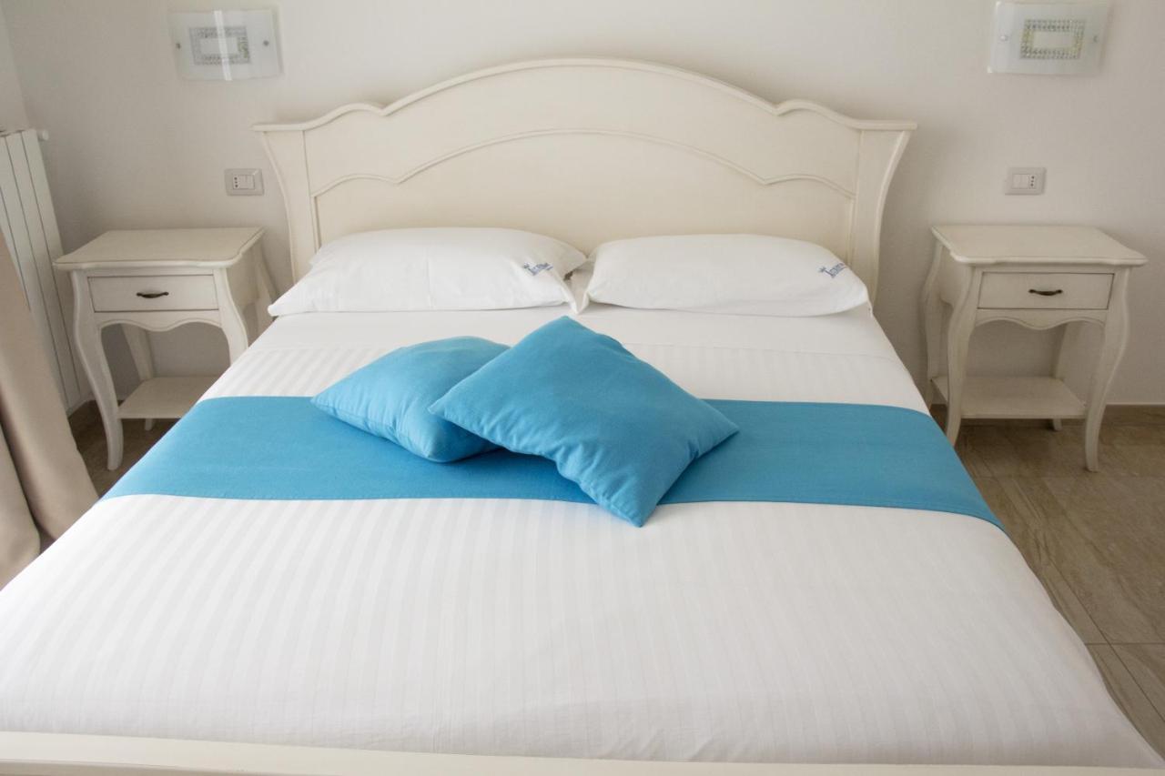 B&B Imperial Exclusive Rooms & Breakfast Porto Cesareo Ngoại thất bức ảnh